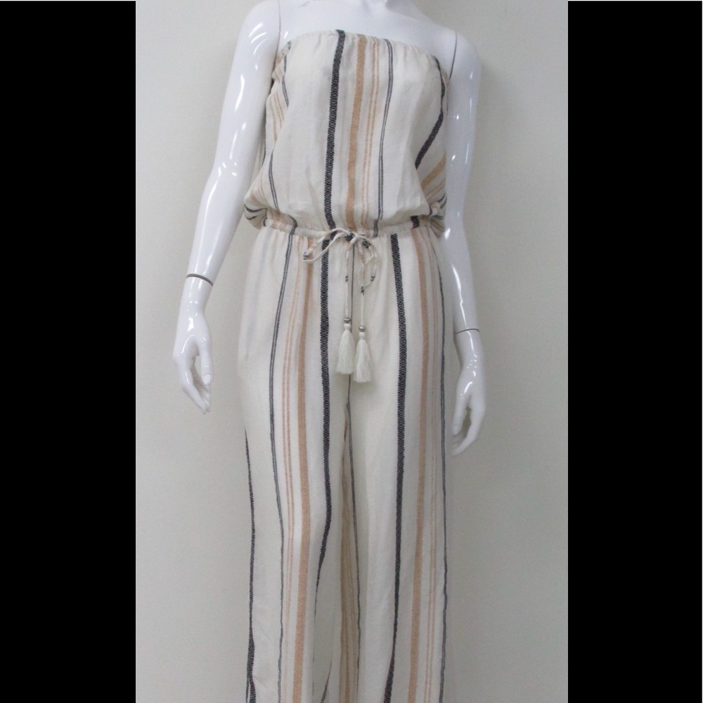 NWT jumpsuit 🔥